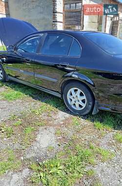 Седан Chevrolet Evanda 2005 в Луцке