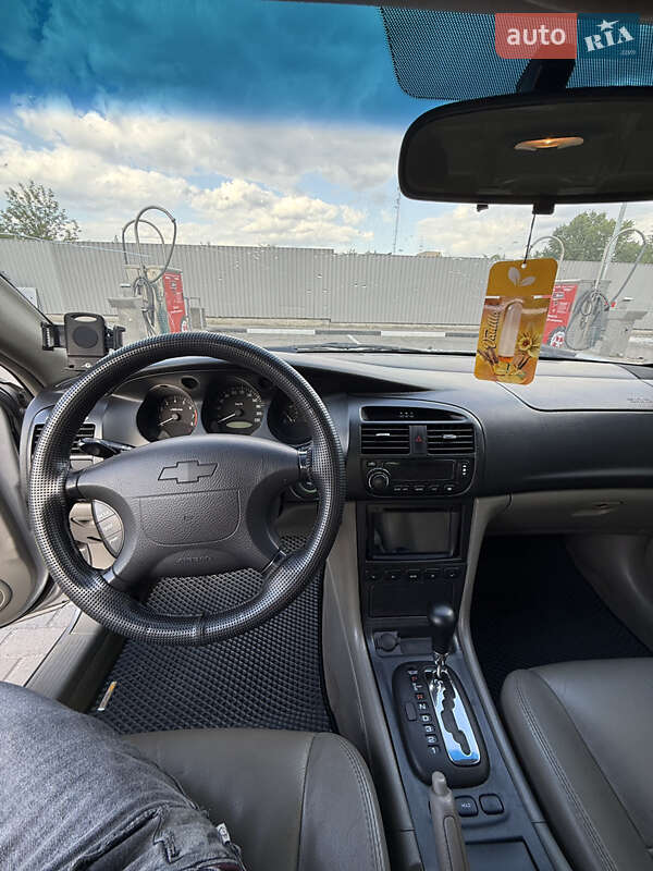 Седан Chevrolet Evanda 2006 в Києві