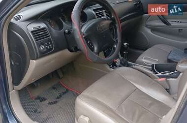 Седан Chevrolet Evanda 2005 в 
