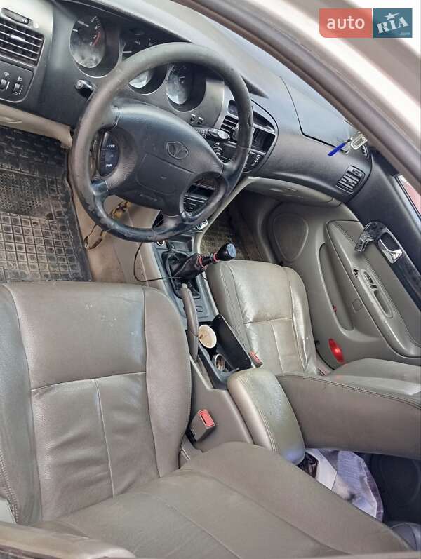 Седан Chevrolet Evanda 2005 в Хмельницком