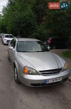 Седан Chevrolet Evanda 2006 в Киеве
