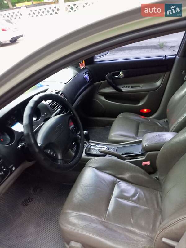 Седан Chevrolet Evanda 2006 в Киеве