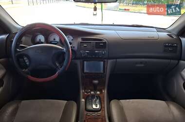 Седан Chevrolet Evanda 2004 в 