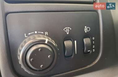 Седан Chevrolet Evanda 2004 в 