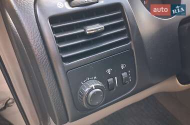 Седан Chevrolet Evanda 2005 в 