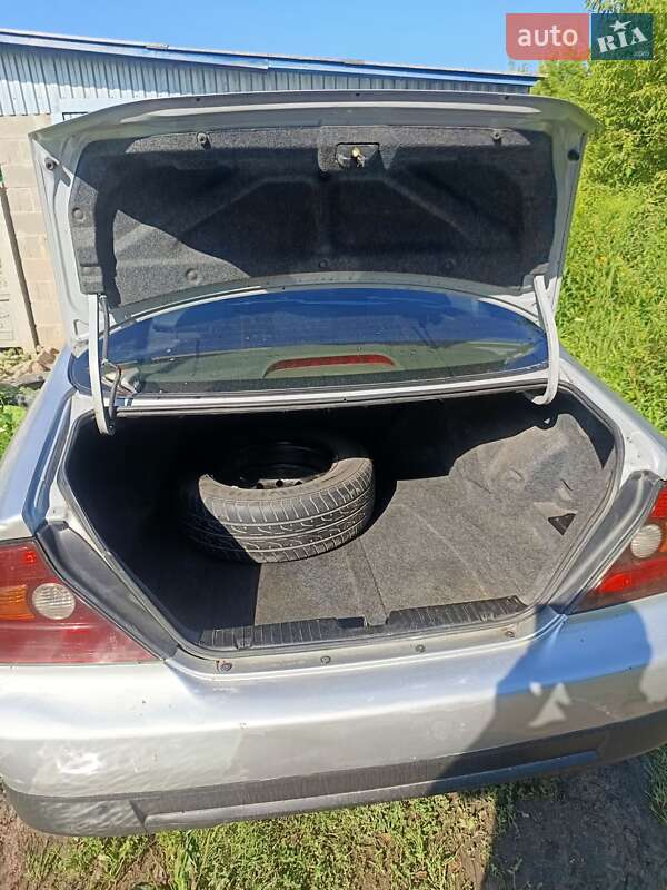 Седан Chevrolet Evanda 2006 в Овруче