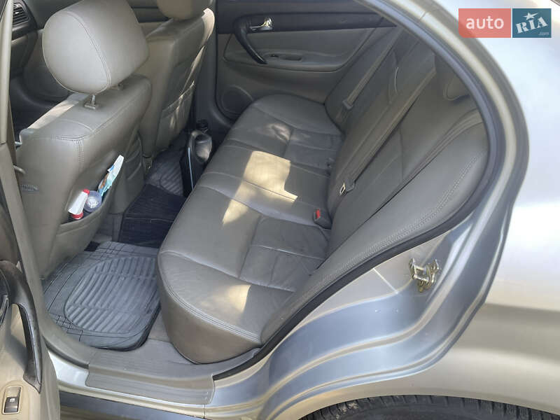 Седан Chevrolet Evanda 2005 в Львове фото 10 Седан Chevrolet Evanda 2005 в Львове