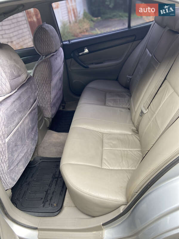 Седан Chevrolet Evanda 2005 в Софіївці