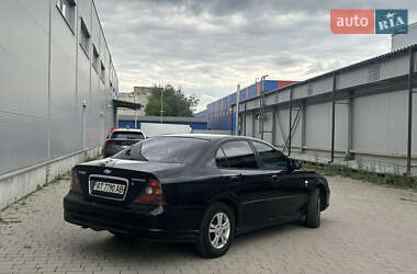Седан Chevrolet Evanda 2005 в 