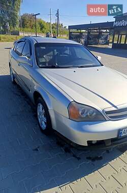 Седан Chevrolet Evanda 2006 в Овруче