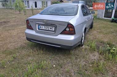 Седан Chevrolet Evanda 2006 в 
