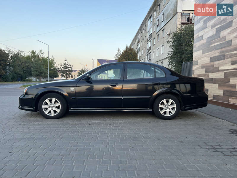Седан Chevrolet Evanda 2005 в Владимире
