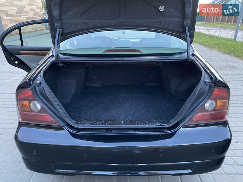 Седан Chevrolet Evanda 2005 в Владимире