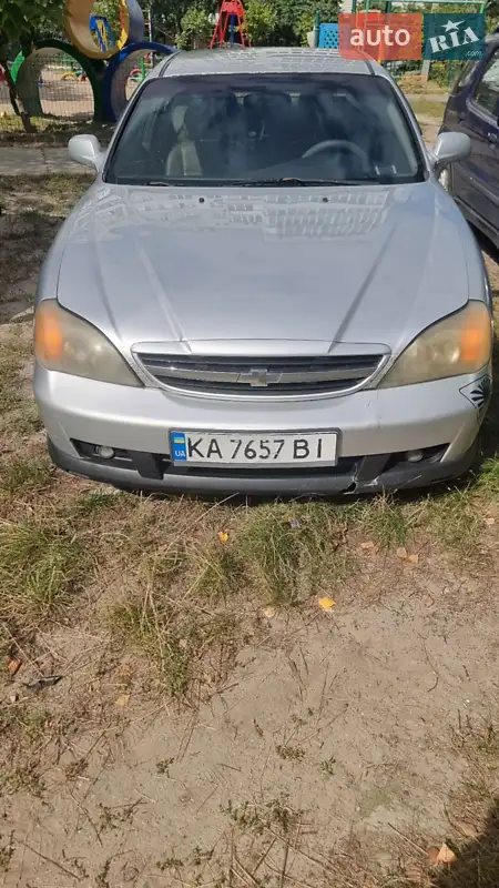 Chevrolet Evanda 2005