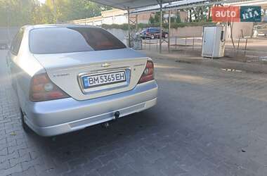 Седан Chevrolet Evanda 2006 в 