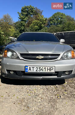 Седан Chevrolet Evanda 2005 в 