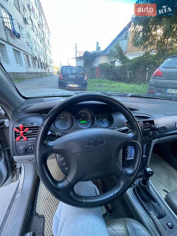 Седан Chevrolet Evanda 2006 в Житомире