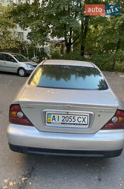 Седан Chevrolet Evanda 2005 в 