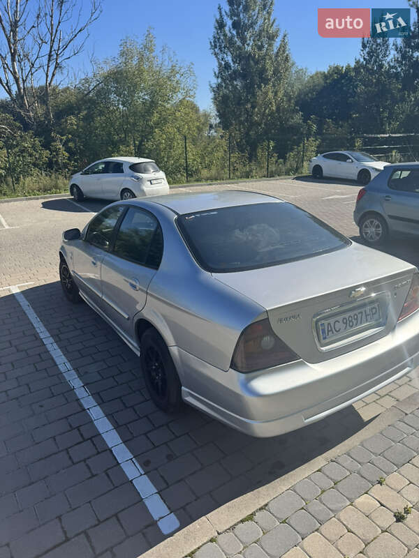 Седан Chevrolet Evanda 2006 в Луцке