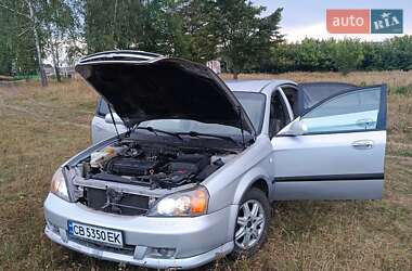 Седан Chevrolet Evanda 2006 в 