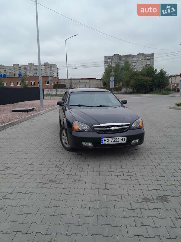 Седан Chevrolet Evanda 2005 в Хмельницком
