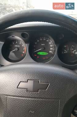 Седан Chevrolet Evanda 2005 в 