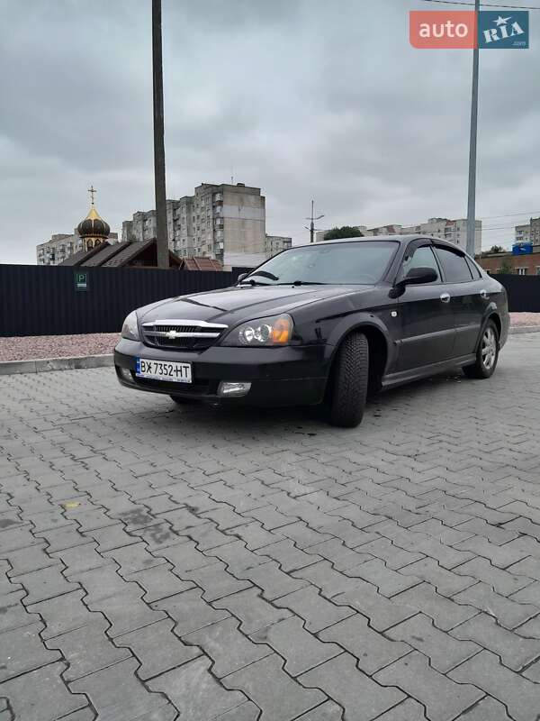 Седан Chevrolet Evanda 2005 в 