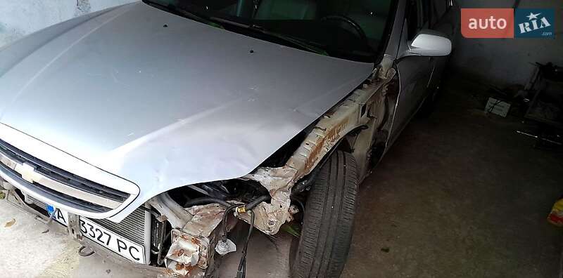 Седан Chevrolet Evanda 2005 в Полтаві