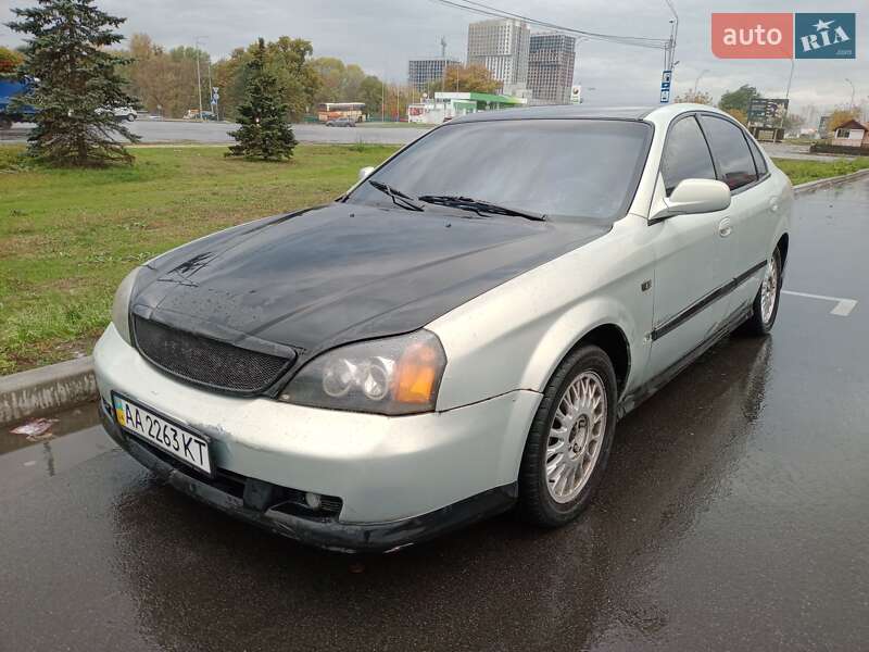Chevrolet Evanda 2005
