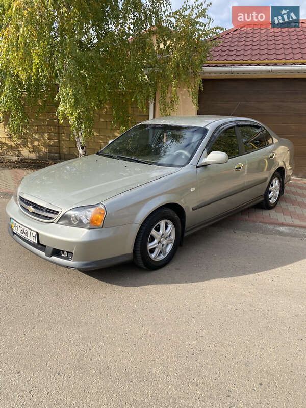 Седан Chevrolet Evanda 2005 в Одессе