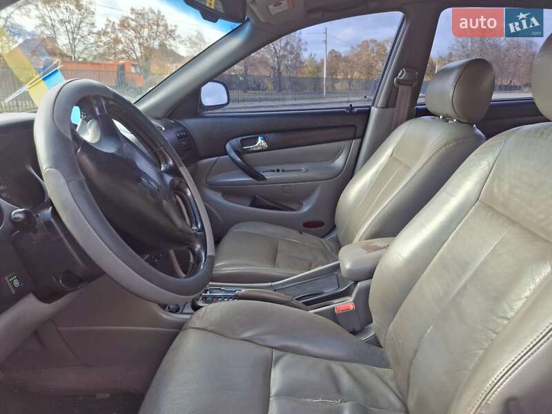 Седан Chevrolet Evanda 2005 в Чернигове