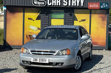 Седан Chevrolet Evanda 2005 в Стрые
