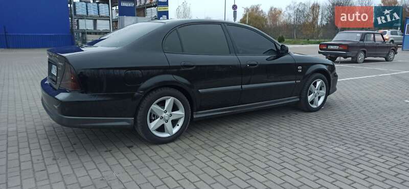 Седан Chevrolet Evanda 2006 в Дубні