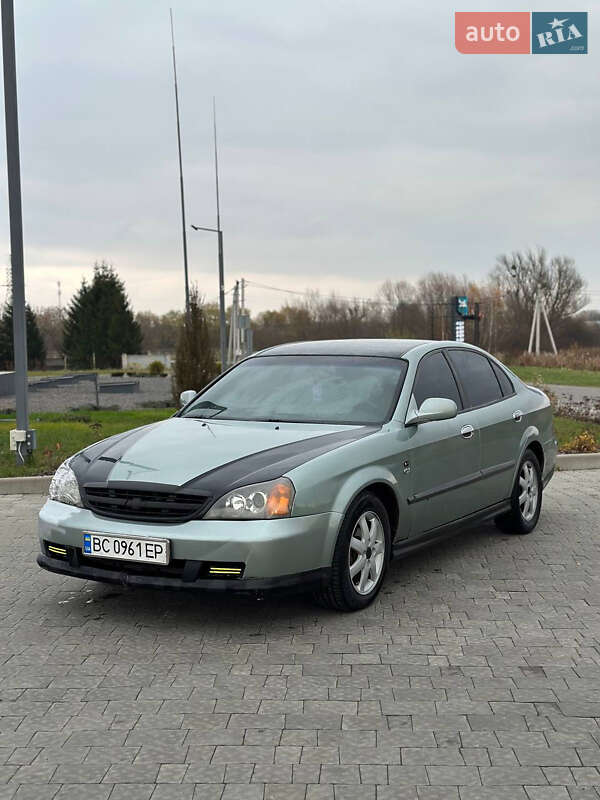 Chevrolet Evanda 2005