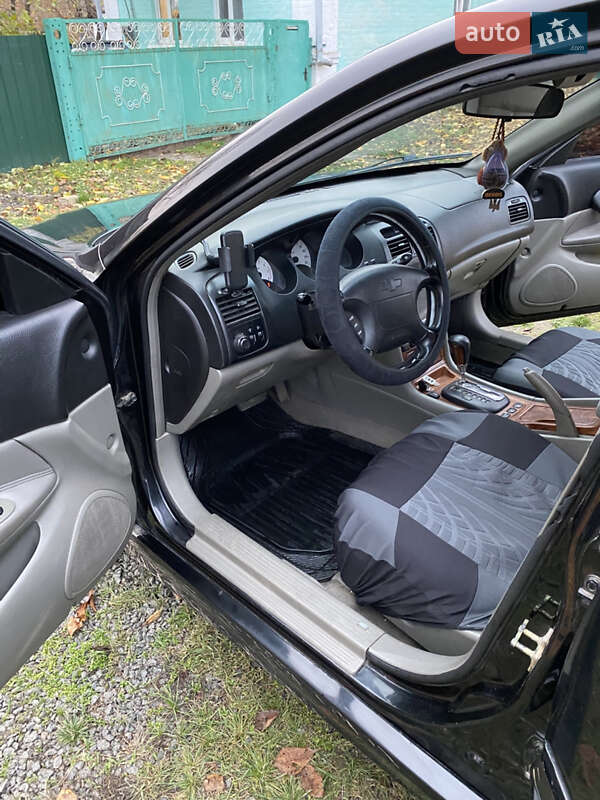 Седан Chevrolet Evanda 2005 в Бобринце