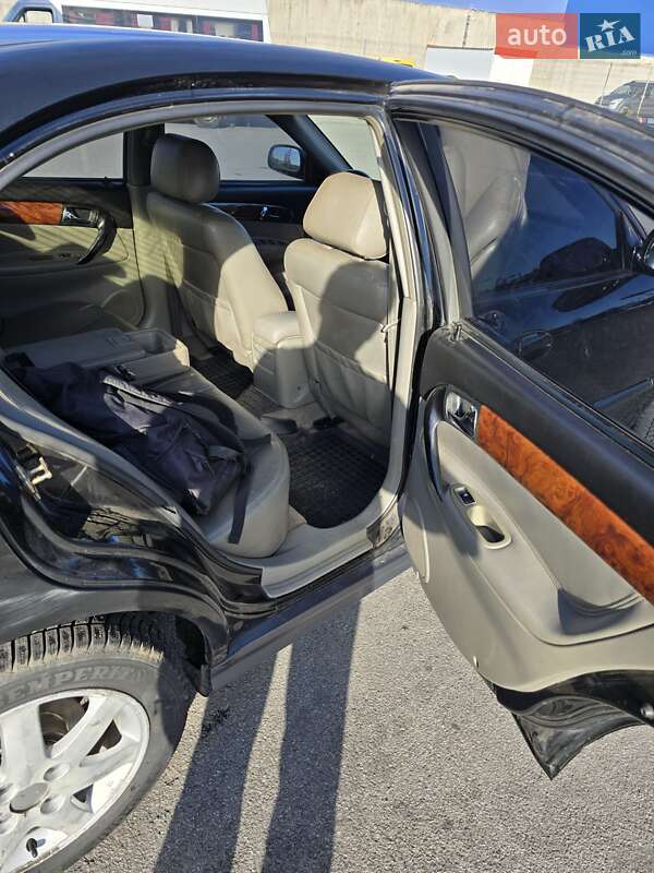 Седан Chevrolet Evanda 2005 в Виннице