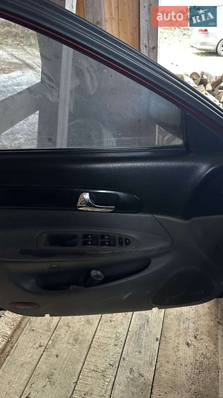 Седан Chevrolet Evanda 2004 в Яблуниці фото 6 Седан Chevrolet Evanda 2004 в Яблуниці