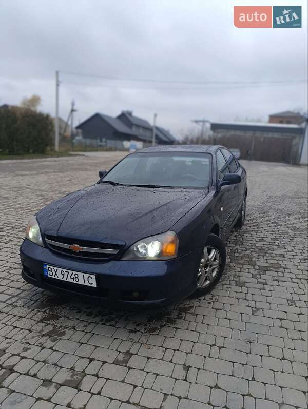 Седан Chevrolet Evanda 2006 в Борщеві