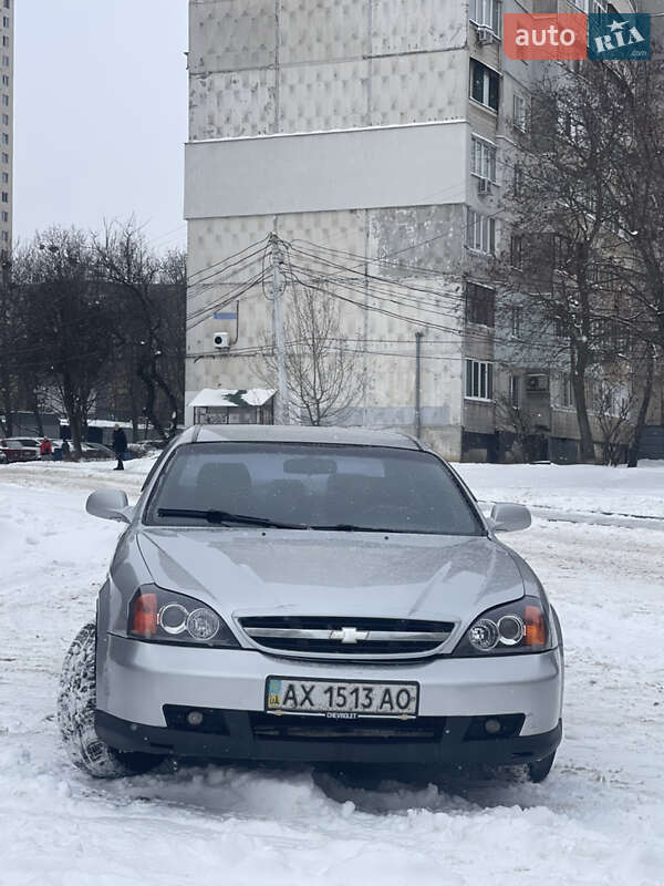 Седан Chevrolet Evanda 2006 в Харькове