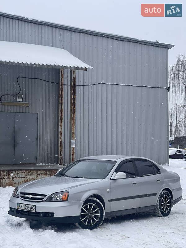 Седан Chevrolet Evanda 2006 в Харькове
