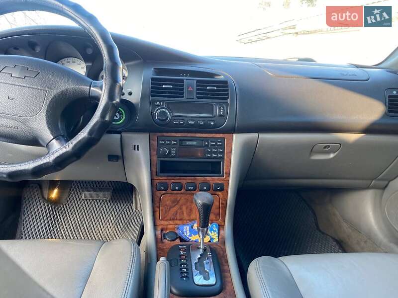 Седан Chevrolet Evanda 2006 в Овруче