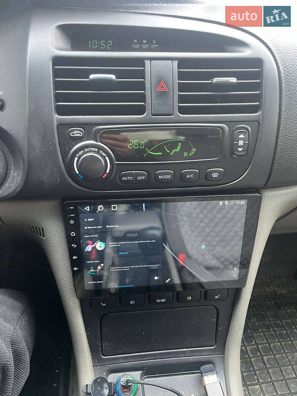 Седан Chevrolet Evanda 2005 в Ярмолинцах