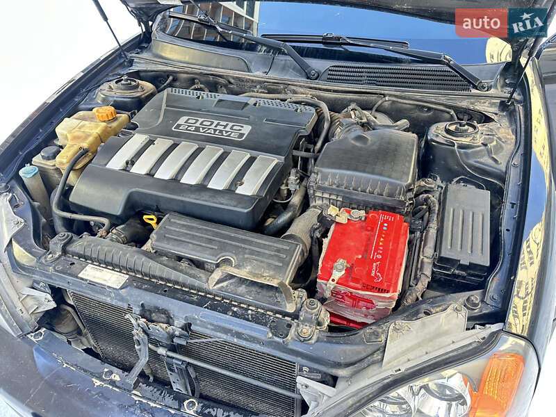 Седан Chevrolet Evanda 2006 в Тернополі