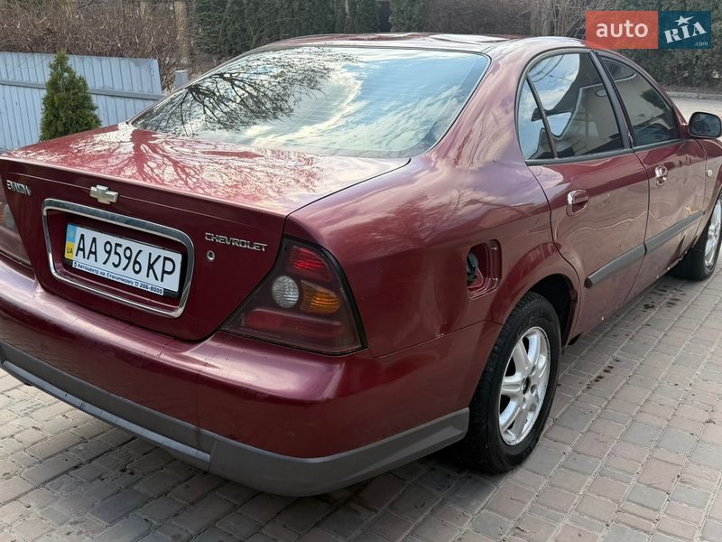 Седан Chevrolet Evanda 2006 в Києві