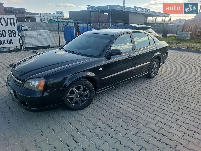 Chevrolet Evanda 2005