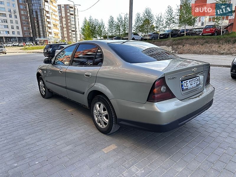 Седан Chevrolet Evanda 2005 в Тернополе