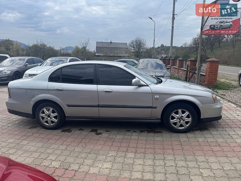 Седан Chevrolet Evanda 2005 в Тересве фото 3 Седан Chevrolet Evanda 2005 в Тересве