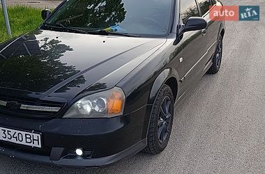 Седан Chevrolet Evanda 2006 в Мироновке