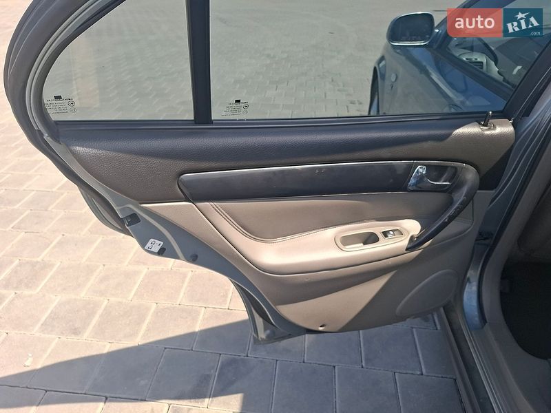 Седан Chevrolet Evanda 2005 в Черкассах