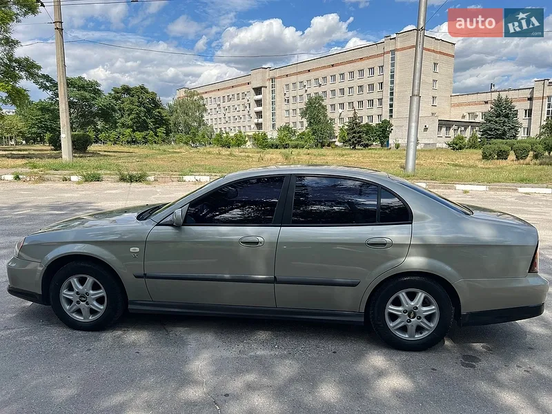 Chevrolet Evanda 2005 VIN Y6DLF69ZE5B158344 фото оголошення 10 з 46